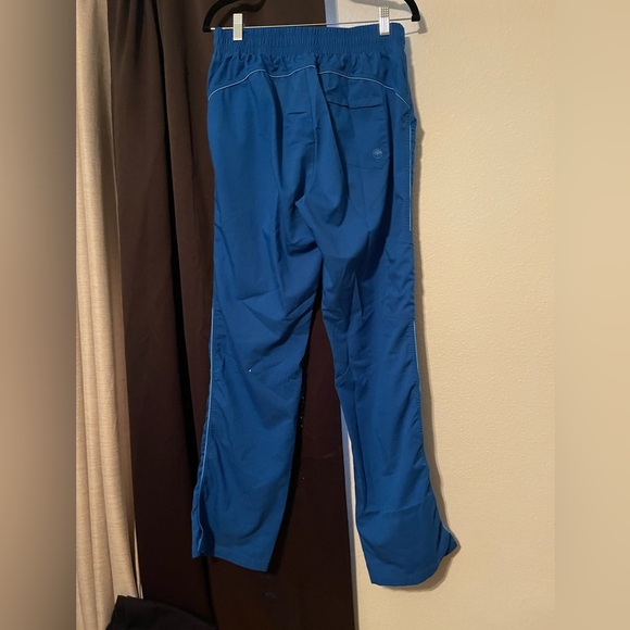 Scrub Set - Picture 8 of 11